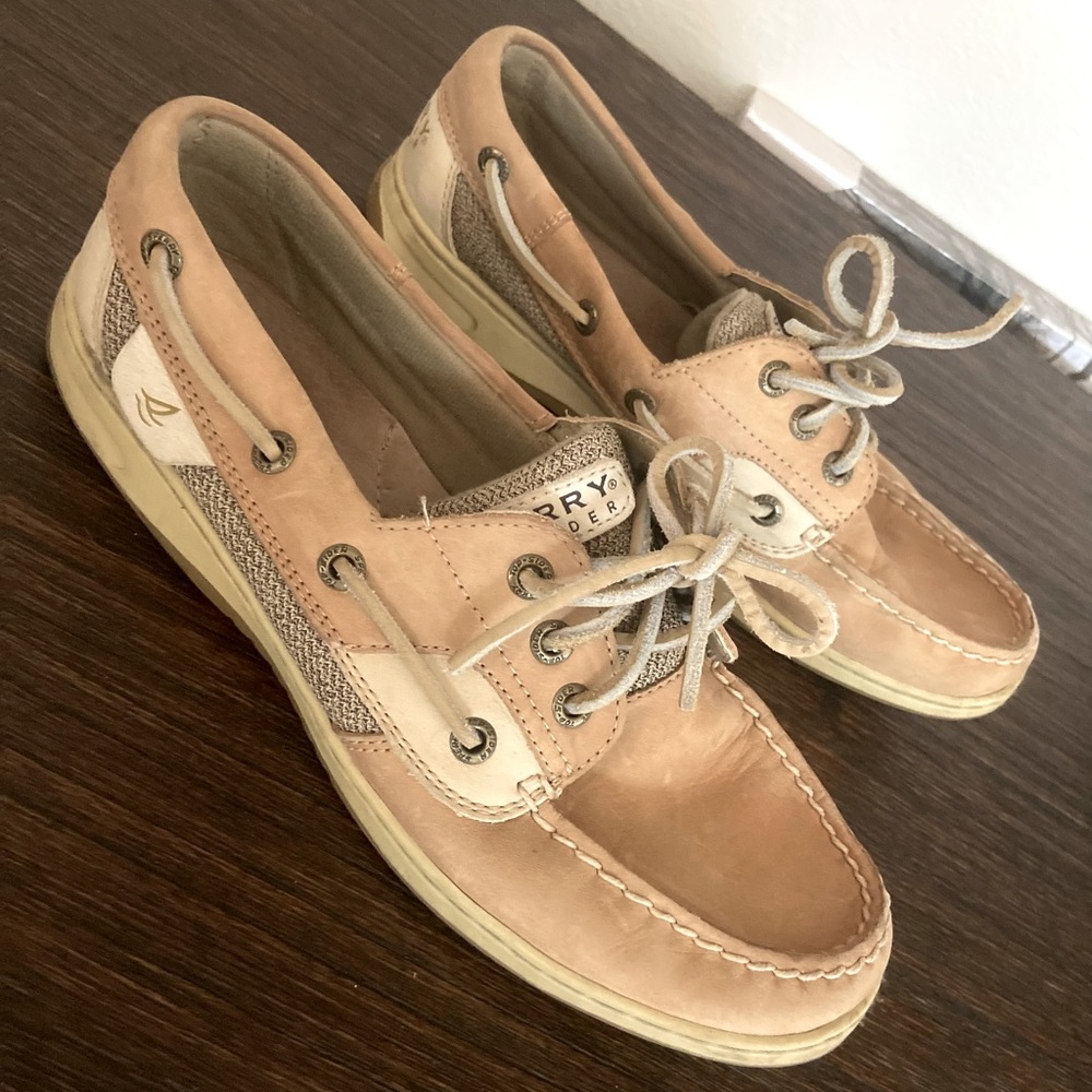 WOMEN'S SPERRY BLUEFISH BOAT SHOES size 8